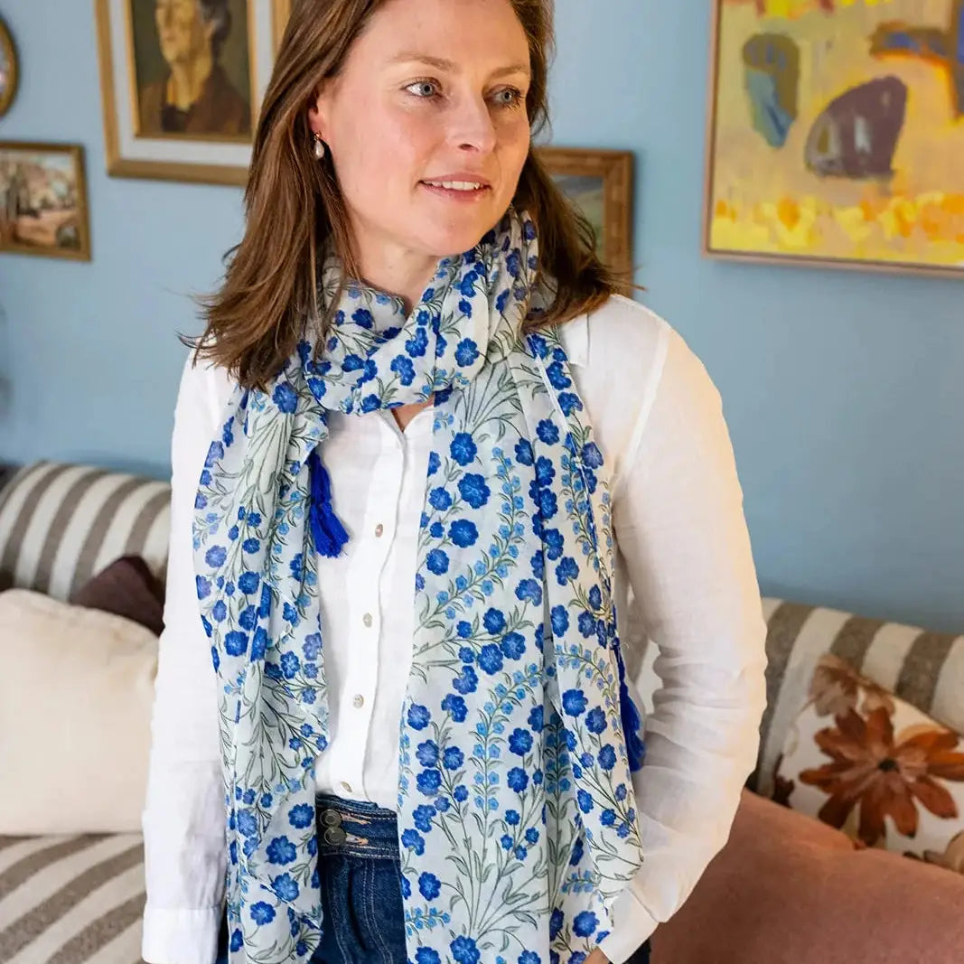 Lightweight Scarf