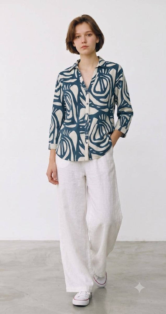 The Cotton Colev Shirt In Abstract Navy /White Design