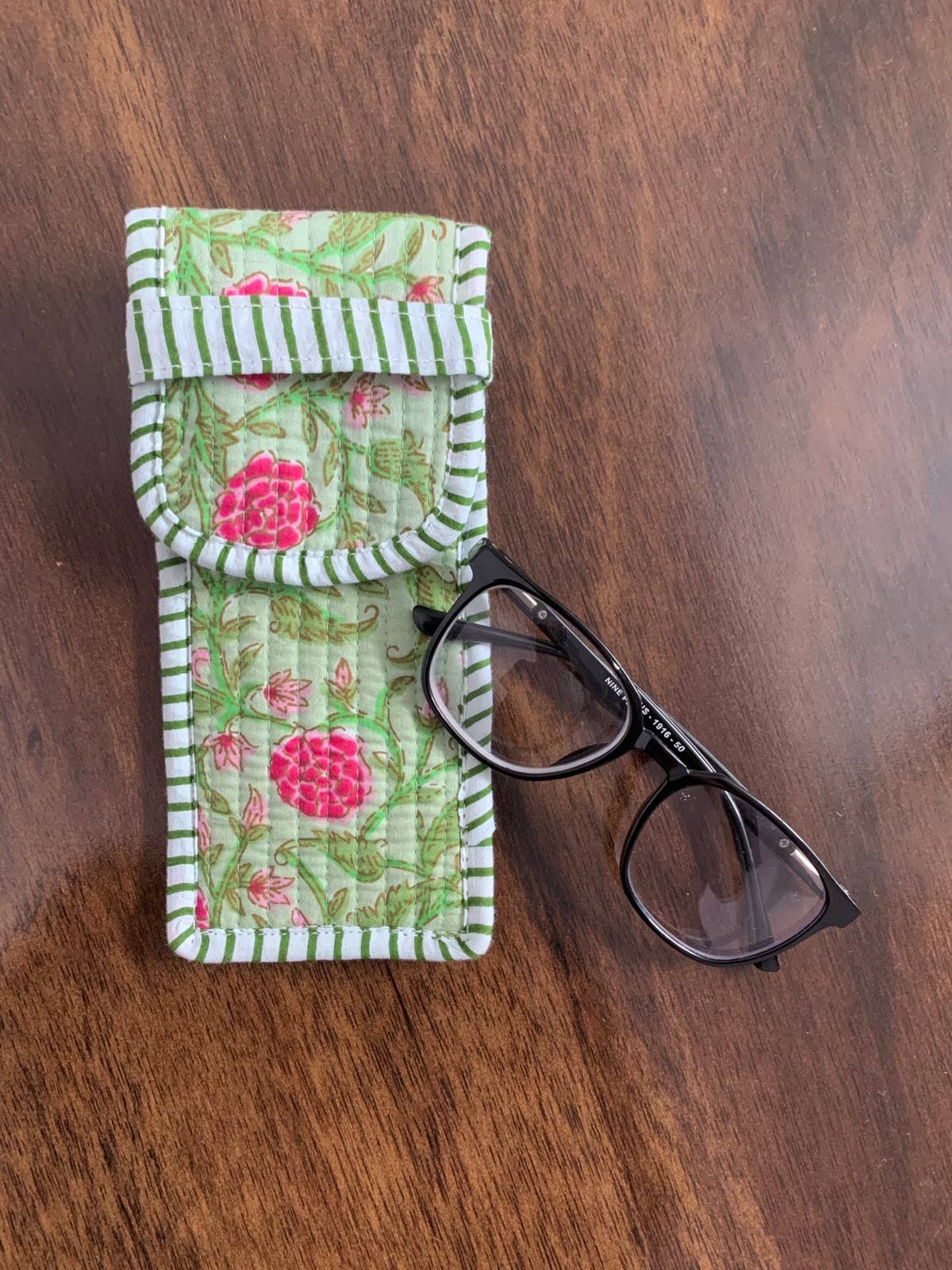 Quilted Glasses Case - Green with Pink Floral